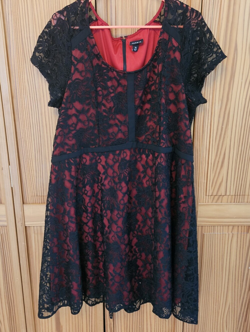 Torrid 16 Black Lace Overlay Red Dress - Classic Women's Fit